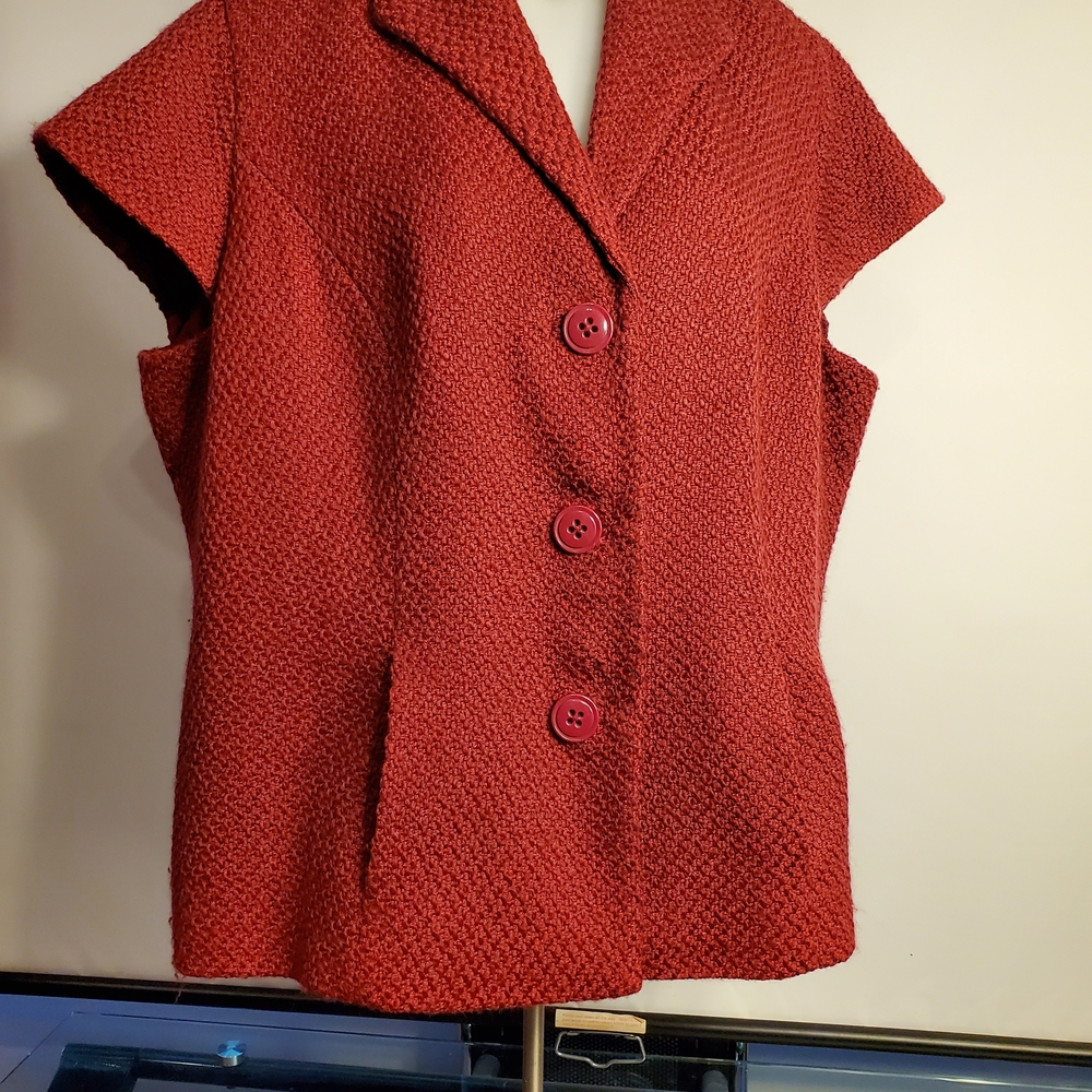 Coldwater Creek 20W Rich Red Textured Vest